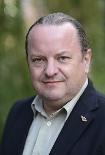 Arne Krumsvik er professor i journalistikk ved Høgskolen i Oslo og Akershus, Institutt for journalistikk og mediefag, og er leder av Senter for tverrfaglig medieforsking. (Foto: Sonja Balci) Arne Krumsvik er professor i journalistikk ved Høgskolen i Oslo og Akershus, Institutt for journalistikk og mediefag, og er leder av Senter for tverrfaglig medieforsking. (Foto: Sonja Balci)
