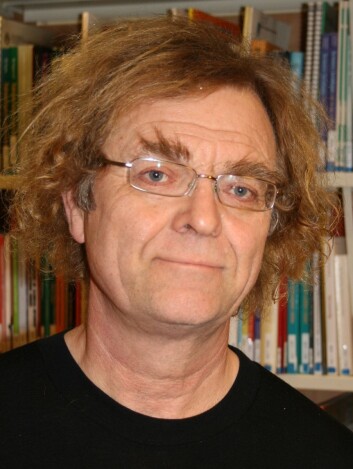 Svein Mossige er forsker ved Voldsprogrammet på Høgskolen i Oslo og Akershus og har lang erfaring som terapeut for overgrepsutsatte barn. (Foto: Halvard Dyb, NOVA.) Svein Mossige er forsker ved Voldsprogrammet på Høgskolen i Oslo og Akershus og har lang erfaring som terapeut for overgrepsutsatte barn. (Foto: Halvard Dyb, NOVA.)
