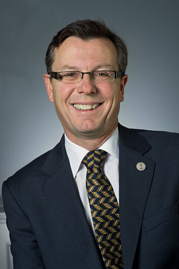 - Gledelig at vi får mer penger til rekrutteringsstillinger, sier rektor Dag Rune Olsen ved Universitetet i Bergen. (Foto: UiB) - Gledelig at vi får mer penger til rekrutteringsstillinger, sier rektor Dag Rune Olsen ved Universitetet i Bergen. (Foto: UiB)