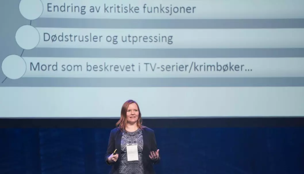 SINTEF researcher Marie Moe has a pacemaker. To her surprise, she discovered that it can be hacked. She recently held a presentation about the dangers when 