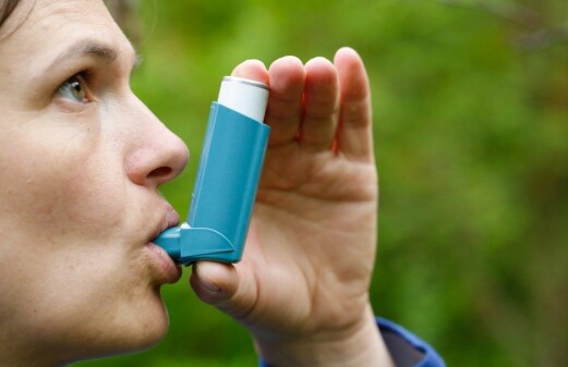 Asthma medicine halves risk of Parkinson's