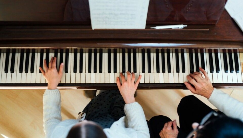Learn how to play Piano online - World leading higher education