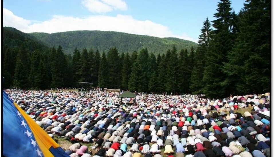 The Ajvatovica pilgrimage site in Bosnia was closed in 1947 under the Yugoslavian communist regime. In 1990, the traditions associated with the site were revived and the site is now home to the largest Muslim religious and cultural festival in Europe. The photo shows pilgrims at the site in prayer. (Photo: Sara Kuehn)