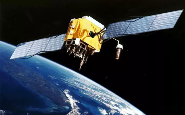 GPS-satellitt på jobb, avbildet i sitt naturlige miljø, 20 180 kilometer over jorda. De andre 30 satellittene er ikke synlige i bildet. De er for langt unna. Men de er der. Ett sted ute i ensomheten, fordelt på seks forskjellige baner, i trygg avstand fra hverandre. (Foto: (Illustrasjon: NASA))