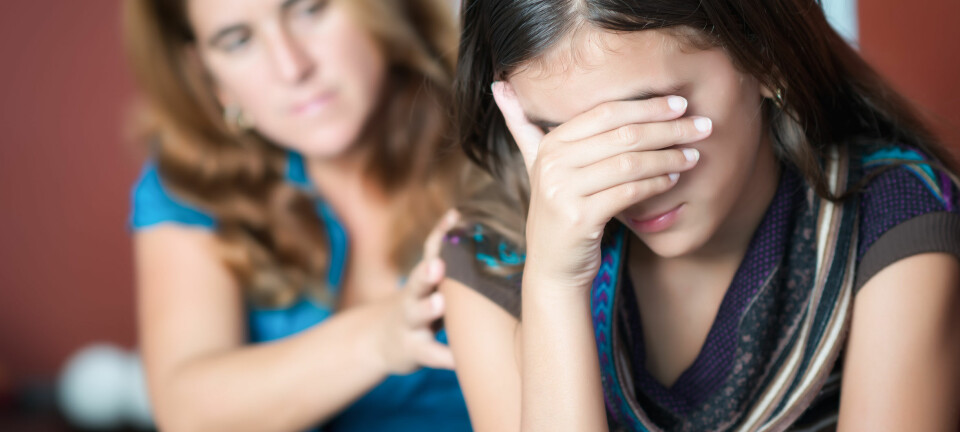 Et nytt norsk forskningsprosjekt trekker familien inn i behandlingen av unge deprimerte. (Illustrasjonsfoto: Microstock)