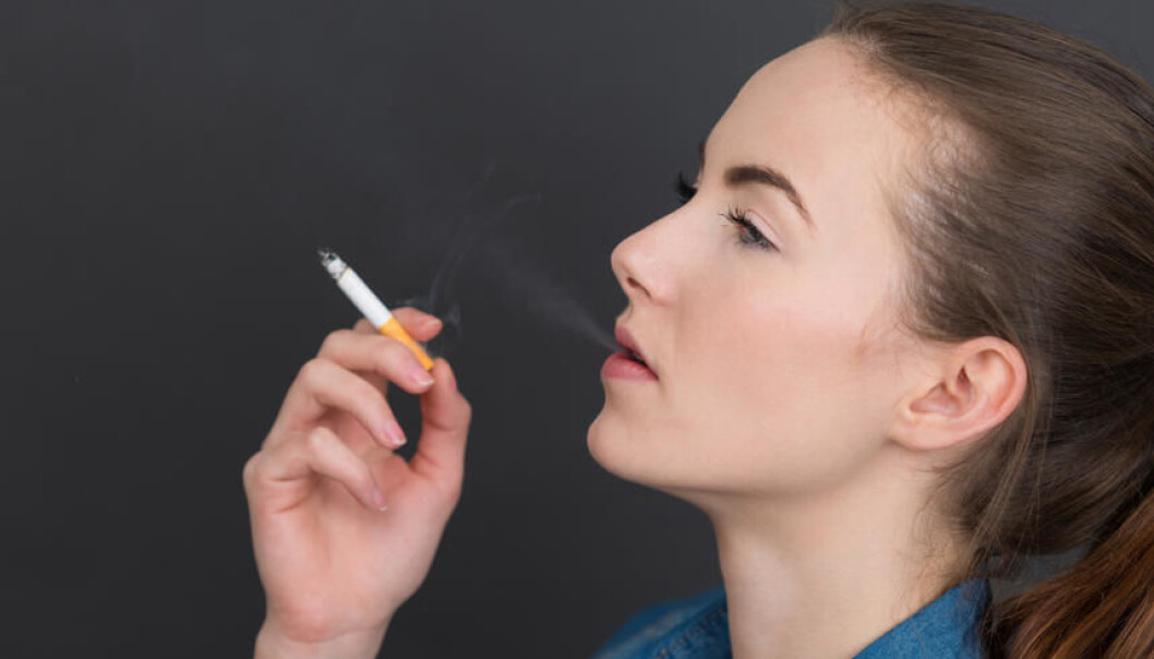 The number of young girls between 11 and 15 in West Europe, starting smoking, has increased enormously since 1970. (Photo: Colourbox) The number of young girls between 11 and 15 in West Europe, starting smoking, has increased enormously since 1970. (Photo: Colourbox)