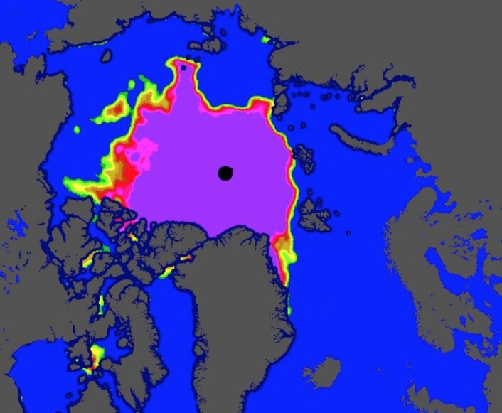 Sjøisens utbredelse i nord lørdag 12. september. (Bilde: EUMETSAT osisaf.met.no) Sjøisens utbredelse i nord lørdag 12. september. (Bilde: EUMETSAT osisaf.met.no)
