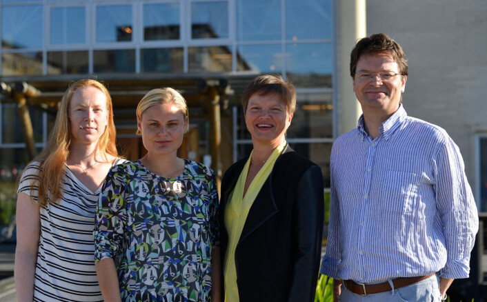 Forskerne bak studien. Fra venstre: Maria Fossheim, Susanne Kortsch, Michaela Aschan og Raul Primicerio. (Foto: Ørjan Garfjell) Forskerne bak studien. Fra venstre: Maria Fossheim, Susanne Kortsch, Michaela Aschan og Raul Primicerio. (Foto: Ørjan Garfjell)