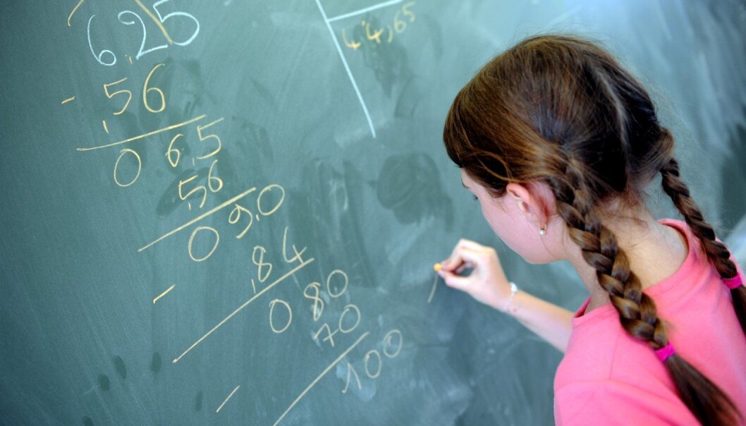 Barn med matematikk-angst har synlige tegn på angsten i hjernen. Men nå viser en studie at denne angsten kan forsvinne om de får individuell oppfølging. (Foto: Colourbox) Barn med matematikk-angst har synlige tegn på angsten i hjernen. Men nå viser en studie at denne angsten kan forsvinne om de får individuell oppfølging. (Foto: Colourbox)