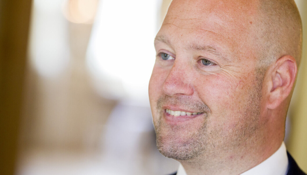 Da justisminister Anders Anundsen (Frp) nyleg tok i bruk video for å fortelje veljarane om alt det positive regjeringa har gjort, vart det debatt. (Foto: Vegard Wivestad Grøtt, NTB scanpix) Da justisminister Anders Anundsen (Frp) nyleg tok i bruk video for å fortelje veljarane om alt det positive regjeringa har gjort, vart det debatt. (Foto: Vegard Wivestad Grøtt, NTB scanpix)
