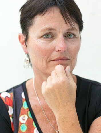 – Sosiale media medverkar ikkje til å jamne ut skilnader, for dei store partia er også dei som har mest ressursar til å kommunisere i sosiale media, seier Eli Skogerbø. (Foto: Annica Thomsson) – Sosiale media medverkar ikkje til å jamne ut skilnader, for dei store partia er også dei som har mest ressursar til å kommunisere i sosiale media, seier Eli Skogerbø. (Foto: Annica Thomsson)