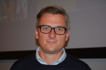 - Kvinner er mer aktive når de trener, mens mange menn står i perioder under fotballtrening, noe som trekker ned antall minutter med moderat til intens aktivitet, sier postdoktor Bjørge Herman Hansen. (Foto: Anne Lise Stranden, forskning.no) - Kvinner er mer aktive når de trener, mens mange menn står i perioder under fotballtrening, noe som trekker ned antall minutter med moderat til intens aktivitet, sier postdoktor Bjørge Herman Hansen. (Foto: Anne Lise Stranden, forskning.no)