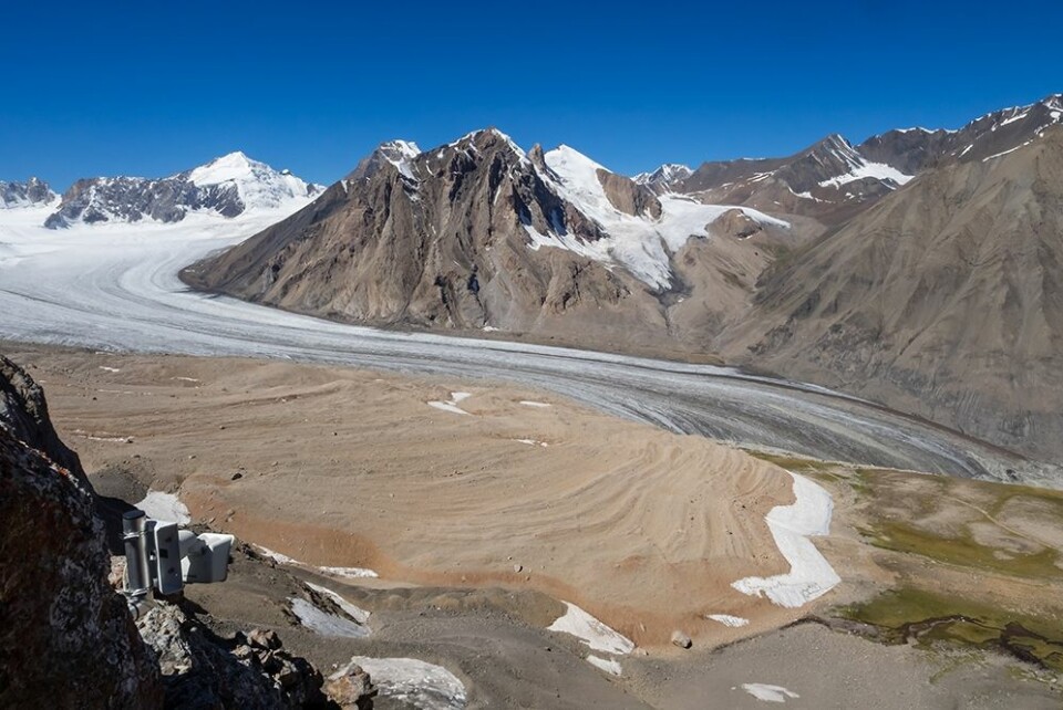 Isbremassen i Tien Shan-massivet har minsket med hele 27 prosent fra 1961 til 2012. Bildet viser Abramovbreen, en av breene i studien. (Foto: Thorben Dunse)