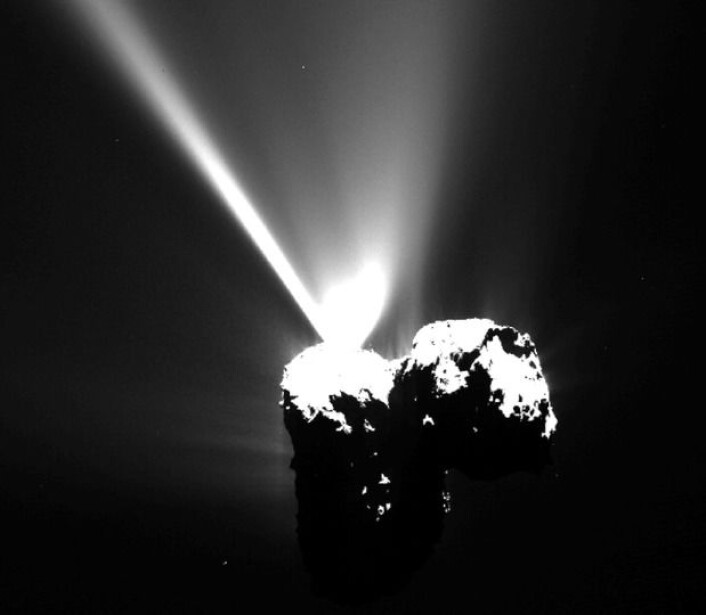 Kometen på sitt mest aktive, sett fra Rosetta 12. august. (Bilde: ESA/Rosetta/MPS) Kometen på sitt mest aktive, sett fra Rosetta 12. august. (Bilde: ESA/Rosetta/MPS)