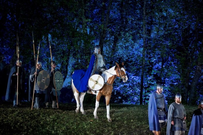 Fra <em>Spelet om Heilag Olav</em> på Stiklestad. (Foto: Espen Storhaug, Stiklestad Nasjonale Kultursenter) Fra <em>Spelet om Heilag Olav</em> på Stiklestad. (Foto: Espen Storhaug, Stiklestad Nasjonale Kultursenter)