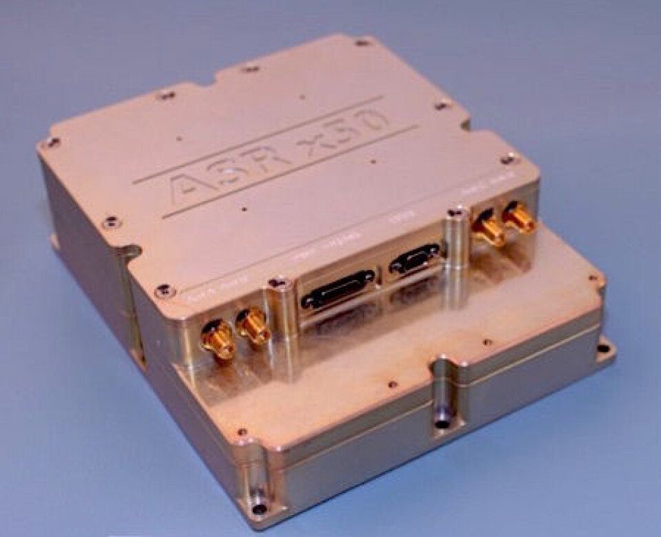 AIS-mottaker for den norske satellitten Norsat-1 for skipsdeteksjon fra rommet. (Foto: Kongsberg Seatex)