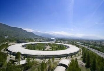 Forskerne har brukt det europeiske synkrotronstråle-anlegget ESRF i Grenoble i Frankrike. (Foto: ESRF) Forskerne har brukt det europeiske synkrotronstråle-anlegget ESRF i Grenoble i Frankrike. (Foto: ESRF)