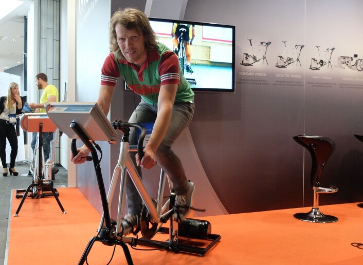 Så en tur på en Cyclus 2. Svetten begynner å piple. T-skjorte til ære for Gino Bartali. Så en tur på en Cyclus 2. Svetten begynner å piple. T-skjorte til ære for Gino Bartali.