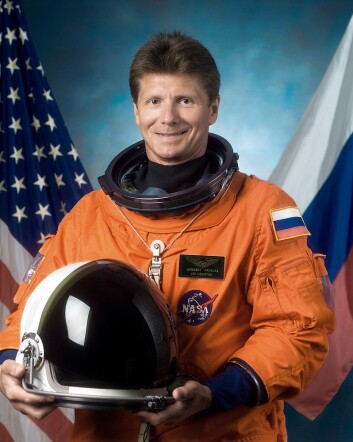 Russiske Gennadij Padalka har overtatt som stasjonssjef etter Terry Virts. Det er fjerde gang Padalka har denne jobben. (Foto: NASA) Russiske Gennadij Padalka har overtatt som stasjonssjef etter Terry Virts. Det er fjerde gang Padalka har denne jobben. (Foto: NASA)