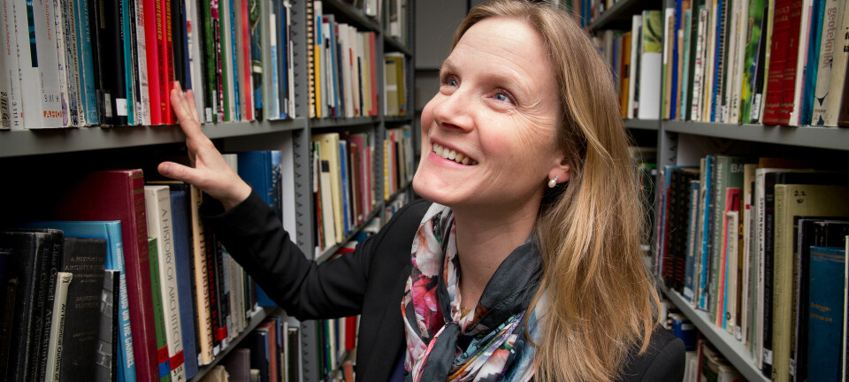 Mari Sundli Tveit er rektor på NMBU, men leser og skriver fortsatt fagbøker. (Foto: Håkon Sparre)