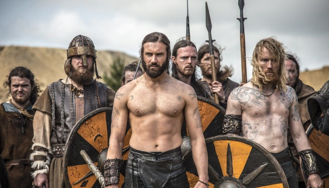 Vikingane, her representerte ved Torbjørn Harr og dei andre fra serien Vikings, kom seg ut i verda. No vil forskarar finne ut meir om turen deira til Normandie. (Foto: BERNARD WALSH / HBO NORDIC) Vikingane, her representerte ved Torbjørn Harr og dei andre fra serien Vikings, kom seg ut i verda. No vil forskarar finne ut meir om turen deira til Normandie. (Foto: BERNARD WALSH / HBO NORDIC)