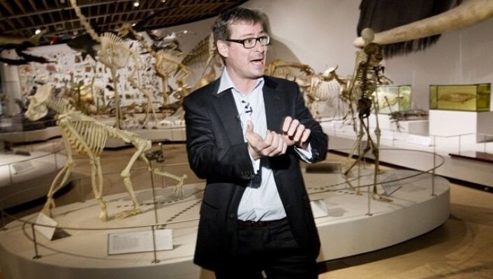Eske Willerslev i samband med publisering av DNA frå eit steinaldermenneske i 2010. (FOTO: JENS ASTRUP / AFP) Eske Willerslev i samband med publisering av DNA frå eit steinaldermenneske i 2010. (FOTO: JENS ASTRUP / AFP)