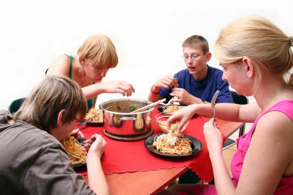 Hva en familie spiser, påvirker lukten i huset - gjennom hver persons egen lukt. (Foto: iStockphoto)