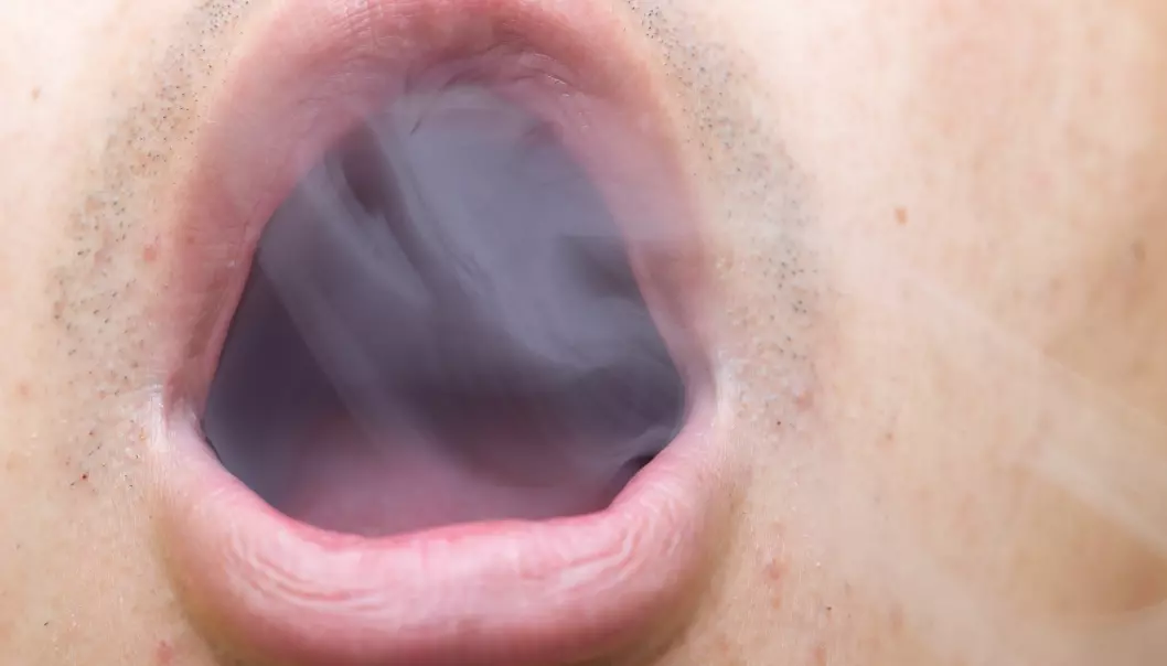 Årsakene til munnhulekreft er mange, men er ofte forbundet med røyking og alkohol. (Illustrasjonsfoto: Colourbox)