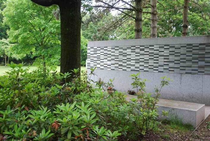De Nieuwe Ooster i Amsterdam har en navnet minnelund som passer godt når det er plassmangel. (Foto: Rannveig Søndergaard Holm) De Nieuwe Ooster i Amsterdam har en navnet minnelund som passer godt når det er plassmangel. (Foto: Rannveig Søndergaard Holm)