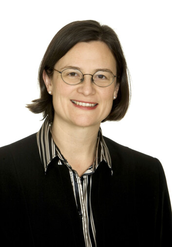 – Det skulle bare små mengder morsmelk til. For eksempel én amming hver dag, sier Professor Jovanna Dahlgren ved Göteborgs universitet. (Foto: Magnus Gotander) – Det skulle bare små mengder morsmelk til. For eksempel én amming hver dag, sier Professor Jovanna Dahlgren ved Göteborgs universitet. (Foto: Magnus Gotander)