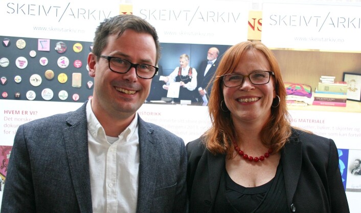Runar Jordåen og Tone Hellesund på lanseringen av Skeivt arkiv ved Universitetet i Bergen. (Foto: Ida Irene Bergstrøm) Runar Jordåen og Tone Hellesund på lanseringen av Skeivt arkiv ved Universitetet i Bergen. (Foto: Ida Irene Bergstrøm)