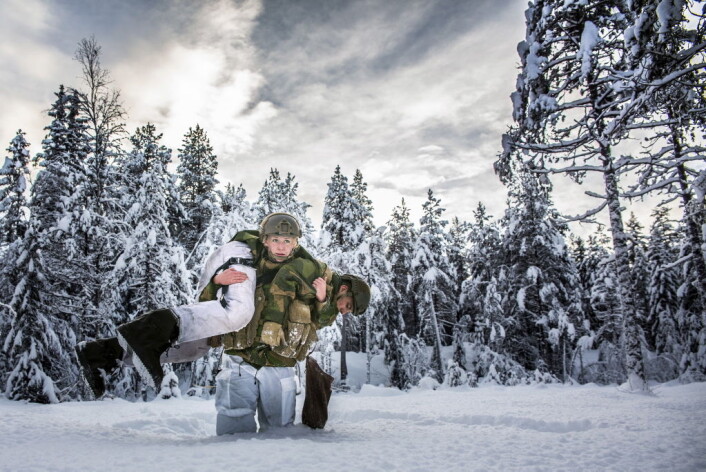 Det norske forsvaret har hatt blant de laveste kvinneandelene i NATO. Nå er målet 20 prosent kvinner innen 2020. (Foto: Didrik Linnerud, Forsvaret) Det norske forsvaret har hatt blant de laveste kvinneandelene i NATO. Nå er målet 20 prosent kvinner innen 2020. (Foto: Didrik Linnerud, Forsvaret)