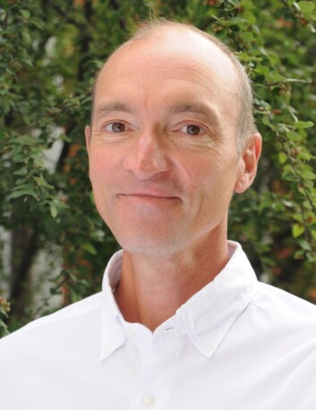 Professor Bjørn Morten Hofmann stiller spørsmålet om vi rett og slett er blitt for flinke til og for ivrige etter å oppdage og behandle sykdommer. (Foto: Universitetet i Oslo) Professor Bjørn Morten Hofmann stiller spørsmålet om vi rett og slett er blitt for flinke til og for ivrige etter å oppdage og behandle sykdommer. (Foto: Universitetet i Oslo)