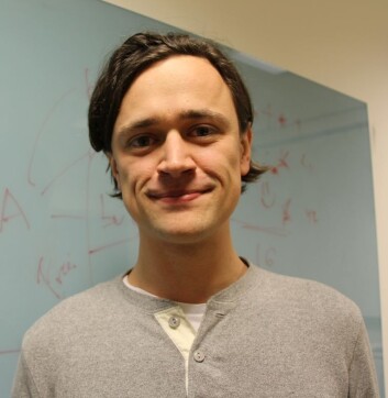 Kjartan Steen-Olsen har delt opp karbonavtrykket til en husholdning i 12 kategorier. (Foto: NTNU) Kjartan Steen-Olsen har delt opp karbonavtrykket til en husholdning i 12 kategorier. (Foto: NTNU)