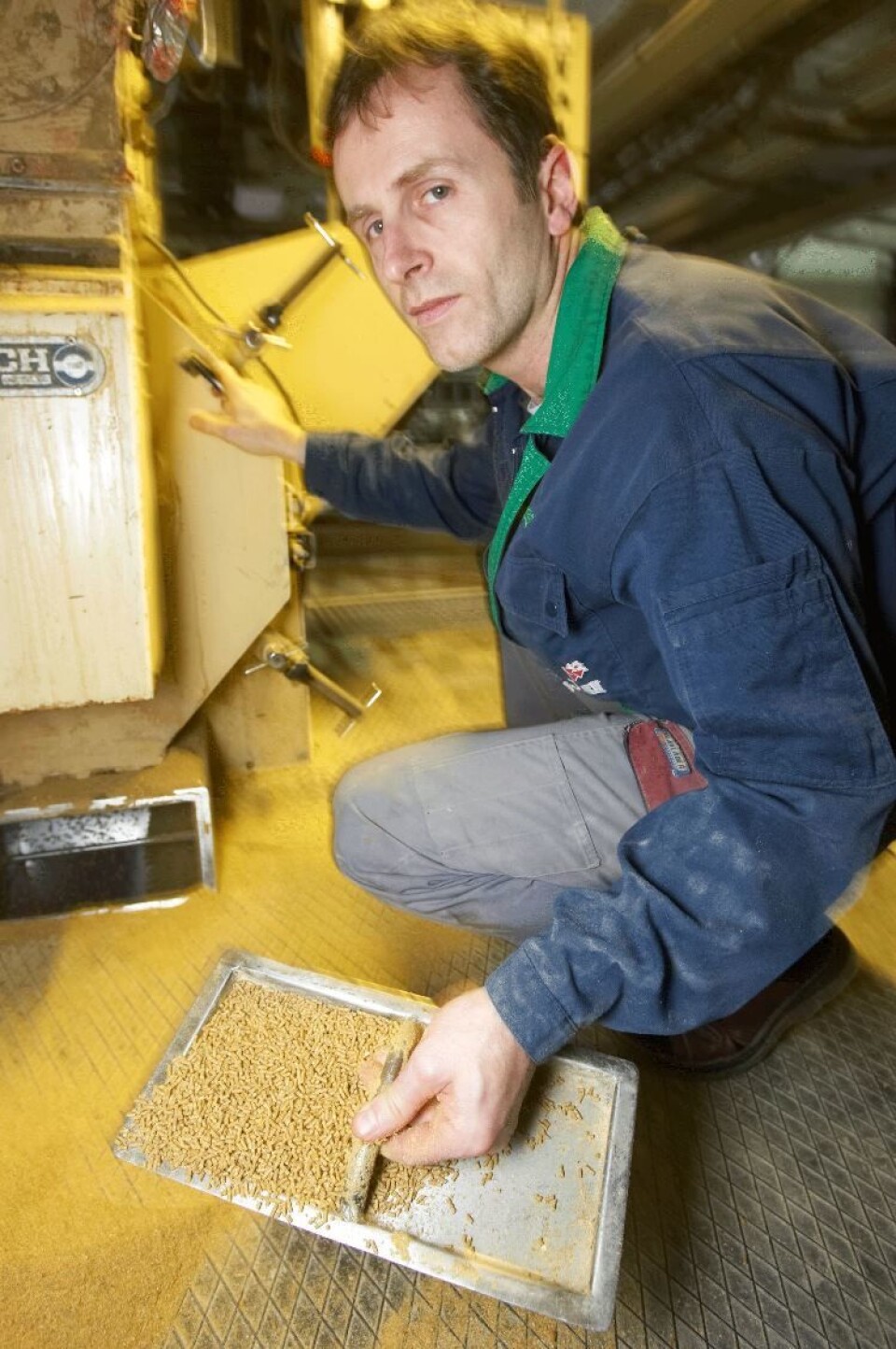 Ismet Nikqi er teknisk sjef ved Senter for fôrteknologi. (Foto: NMBU)