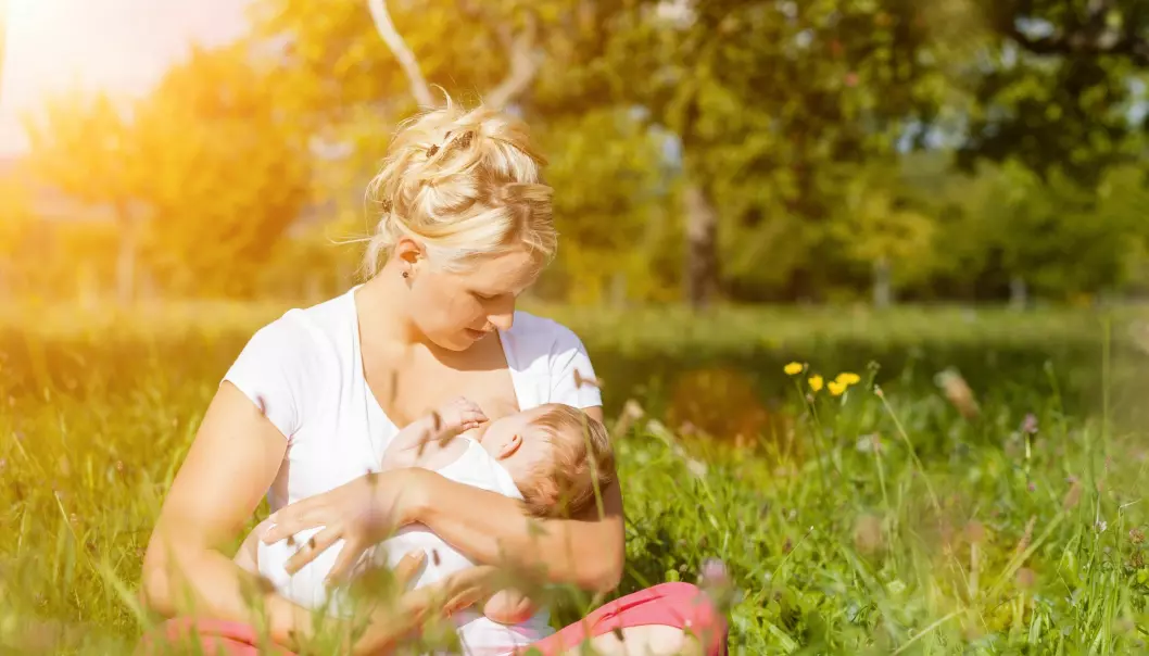 Morsmelk er den beste ernæringen for små barn – men det beskytter neppe mot astma og allergi, hvis man skal tro ny dansk forskning.  (Foto: Colourbox)