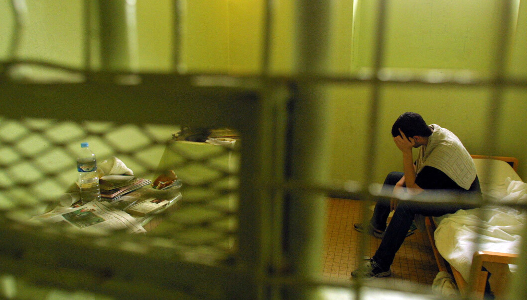 – Dette betyr ikke at sønner eller brødre av seksualforbrytere automatisk også blir lovbrytere, presiserer forskerne i denne artikkelen. (Foto: Colourbox) – Dette betyr ikke at sønner eller brødre av seksualforbrytere automatisk også blir lovbrytere, presiserer forskerne i denne artikkelen. (Foto: Colourbox)