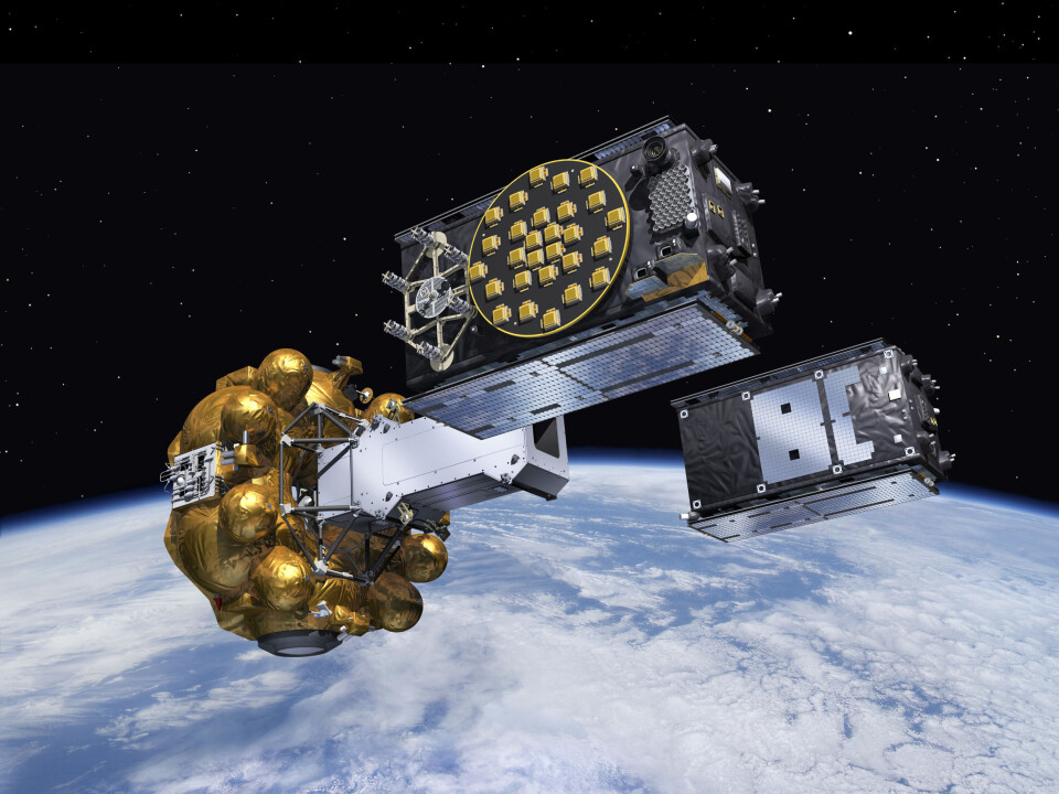 To Galileo-satellitter med solpanelene fortsatt foldet sammen settes fri etter oppskytingen ut i to motsatt rettete baner. (Foto: ESA/J. Huart)