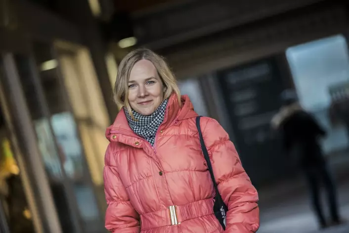 Paulina Junni er førsteamanuensis ved Handelshøyskolen BI, og har vært med på å undersøke 92 finske bedrifter som har vært involvert i ulike fusjonsprosesser.  (Foto: Torbjørn Brovold)