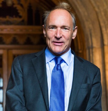 Tim Berners-Lee skapte verdens første webserver mens han arbeidet ved forskningssenteret Cern. (Foto: Sir Tim Berners-Lee av Paul Clarke) Tim Berners-Lee skapte verdens første webserver mens han arbeidet ved forskningssenteret Cern. (Foto: Sir Tim Berners-Lee av Paul Clarke)