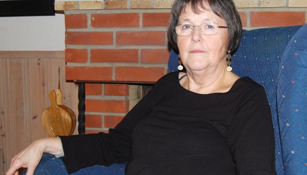 - Jeg er i harnisk over foreldre som ikke vil vaksinere sine barn. De vet ikke hva de gjør, sier Turid Johanne Dehs til forskning.no. Hun ble rammet som syvåring av poliomyelitt. (Foto: Anne Lise Stranden/forskning.no) - Jeg er i harnisk over foreldre som ikke vil vaksinere sine barn. De vet ikke hva de gjør, sier Turid Johanne Dehs til forskning.no. Hun ble rammet som syvåring av poliomyelitt. (Foto: Anne Lise Stranden/forskning.no)