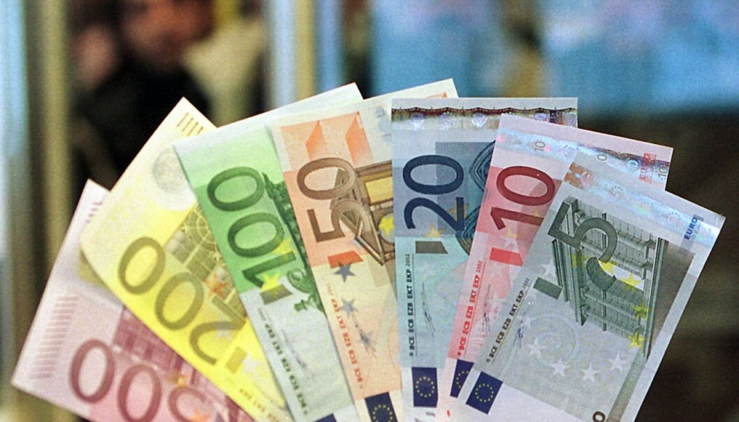 En lovpålagt minstelønn i EU vil i tilfelle ligge lavere enn de aller fleste tariffsatsene i Norden. Derfor stritter både de norske, svenske og danske fagorganisasjonene imot et eventuelt slikt direktiv gjennom den europeiske fagbevegelsen. (Foto: Danilo Krstanovic, Reuters/NTB Scanpix) En lovpålagt minstelønn i EU vil i tilfelle ligge lavere enn de aller fleste tariffsatsene i Norden. Derfor stritter både de norske, svenske og danske fagorganisasjonene imot et eventuelt slikt direktiv gjennom den europeiske fagbevegelsen. (Foto: Danilo Krstanovic, Reuters/NTB Scanpix)