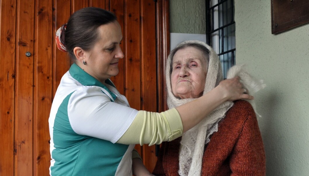At kvinner som migrerer til utlandet, ofrar barna sine, er er ei vanleg oppfatning i land med mykje kvinneleg migrasjon. I Ukraina blir kvinnene som dreg, ofte møtt med fordømming. (Illustrasjonsfoto: Colourbox) At kvinner som migrerer til utlandet, ofrar barna sine, er er ei vanleg oppfatning i land med mykje kvinneleg migrasjon. I Ukraina blir kvinnene som dreg, ofte møtt med fordømming. (Illustrasjonsfoto: Colourbox)