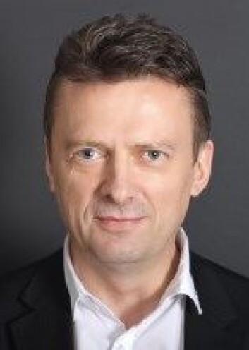 - Min klient og mange andre iranske studenter synes det er urettferdig at de blir identifisert med et regime som de tilfeldigvis er oppvokst i, sier advokat Brynjulf Risnes. Han venter nå på dato for beramming av rettssaken. (Foto: Matrix advokater) - Min klient og mange andre iranske studenter synes det er urettferdig at de blir identifisert med et regime som de tilfeldigvis er oppvokst i, sier advokat Brynjulf Risnes. Han venter nå på dato for beramming av rettssaken. (Foto: Matrix advokater)