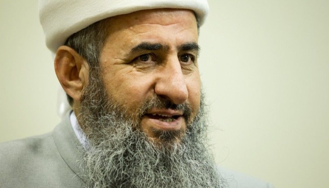 Valgforsker Anders Todal Jenssen mener at beslutningen om å sende mullah Krekar til Kyrksæterøra er preget av et ønske om å framstå som handlekraftig i en sak som har vært meget god for Frp, men som kan bli en boomerang. (Foto: Håkon Mosvold Larsen, NTB Scanpix) Valgforsker Anders Todal Jenssen mener at beslutningen om å sende mullah Krekar til Kyrksæterøra er preget av et ønske om å framstå som handlekraftig i en sak som har vært meget god for Frp, men som kan bli en boomerang. (Foto: Håkon Mosvold Larsen, NTB Scanpix)