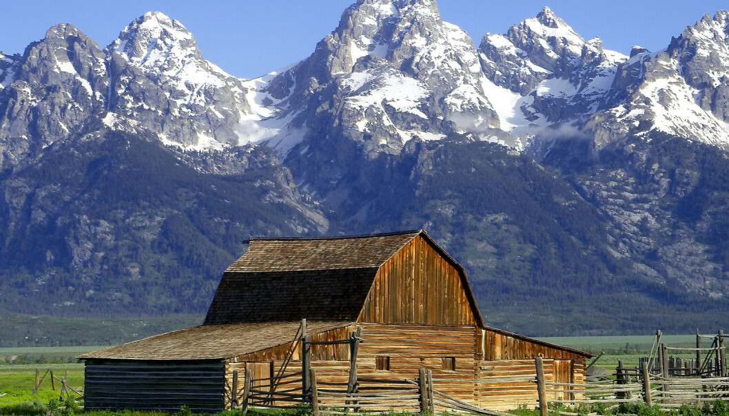 En amerikansk studie tyder på at folk som bor i høyden, sjeldnere får lungekreft. Bildet viser fjellkjeden The Tetons, en del av Rocky Mountains. (Foto: Wikimedia Commons/ Jon Sullivan, PD Photo. Bildet er offentlig eiendom) En amerikansk studie tyder på at folk som bor i høyden, sjeldnere får lungekreft. Bildet viser fjellkjeden The Tetons, en del av Rocky Mountains. (Foto: Wikimedia Commons/ Jon Sullivan, PD Photo. Bildet er offentlig eiendom)