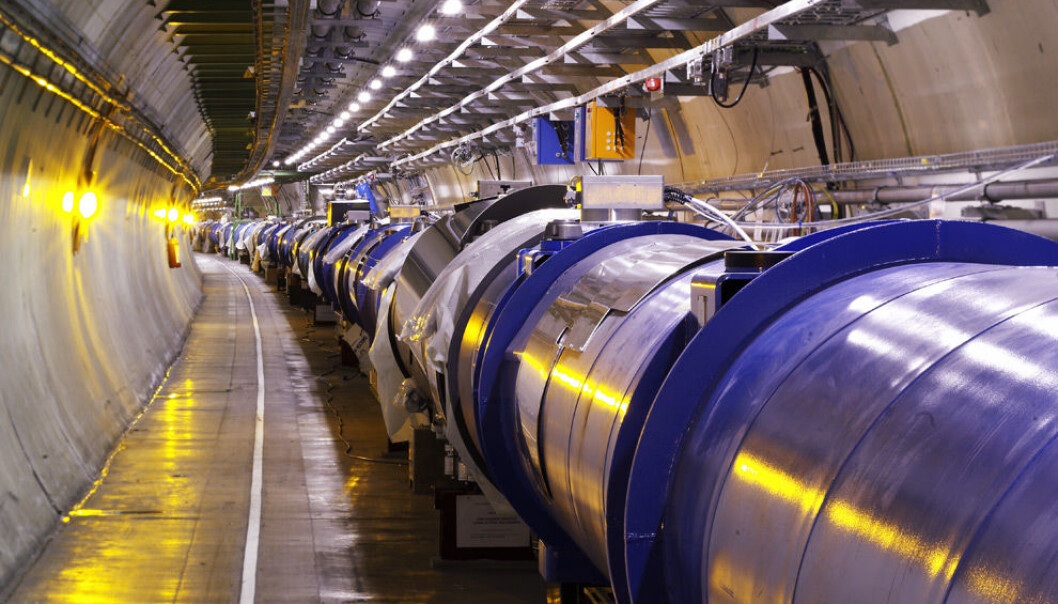 I mars åpner partikkelakseleratoren Large Hadron Collider (LHC) etter langvarig oppgraderingsarbeid. (Foto: CERN) I mars åpner partikkelakseleratoren Large Hadron Collider (LHC) etter langvarig oppgraderingsarbeid. (Foto: CERN)