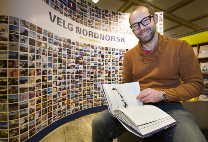 Ketil Zachariassen har skrevet historien om SpareBank 1 Nord-Norge fra 1989 til 2014. (Foto: Stig Brøndbo) Ketil Zachariassen har skrevet historien om SpareBank 1 Nord-Norge fra 1989 til 2014. (Foto: Stig Brøndbo)