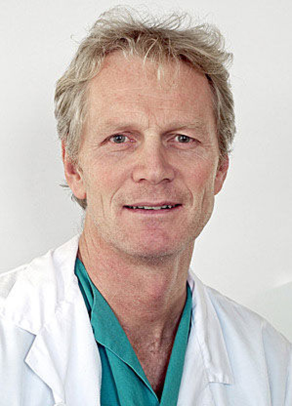 Folk har krav på bedre forskningsformidling, mener Theis Tønnessen ved Oslo universitetssykehus. (Foto: Roy Trondsen, Oslo universitetssykehus) Folk har krav på bedre forskningsformidling, mener Theis Tønnessen ved Oslo universitetssykehus. (Foto: Roy Trondsen, Oslo universitetssykehus)