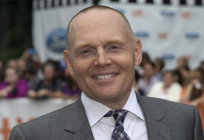 Den amerikanske stand up-komikeren Bill Burr blander humor og alvor når han vitser med kvinners vold mot menn. (Foto: Scanpix, Mark Blinch) Den amerikanske stand up-komikeren Bill Burr blander humor og alvor når han vitser med kvinners vold mot menn. (Foto: Scanpix, Mark Blinch)